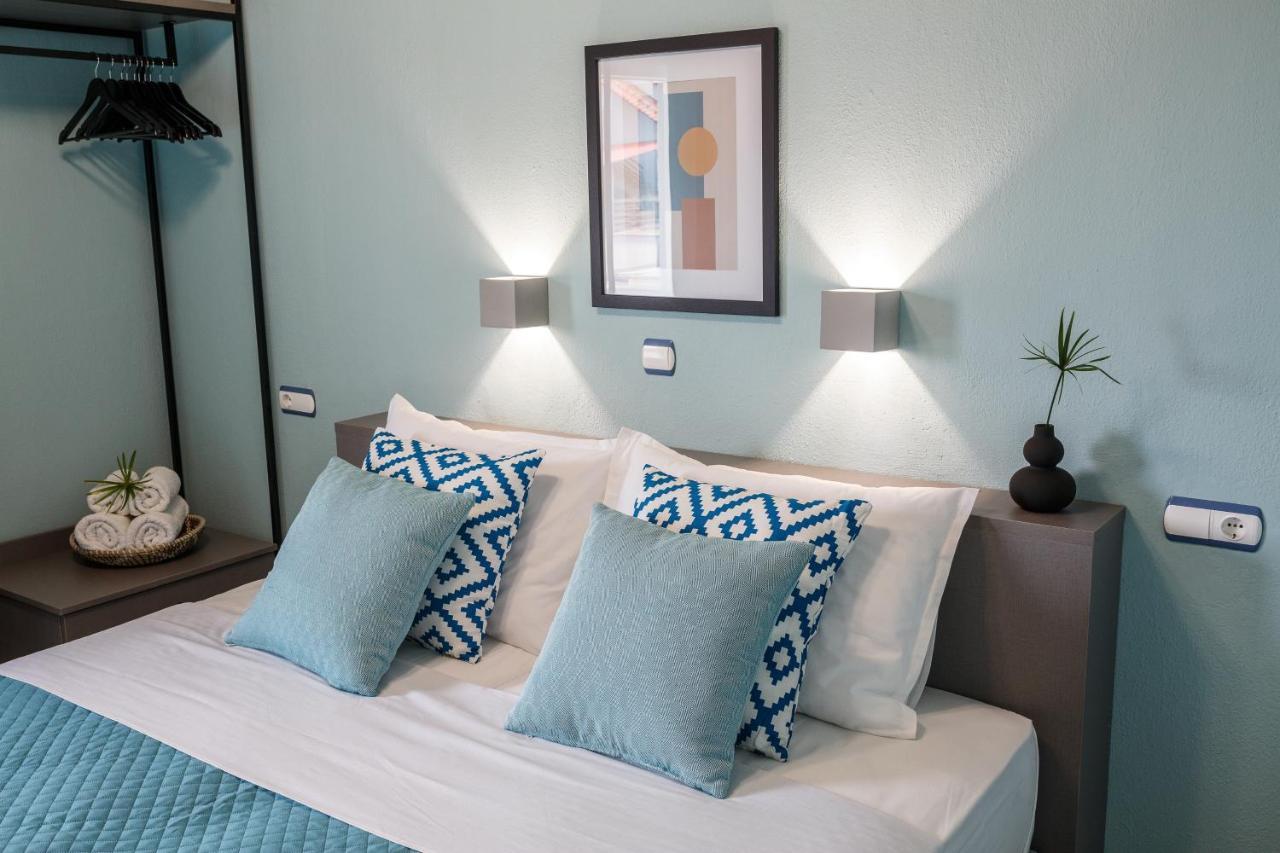 Joya Ofrynio Stylish Suites Ofrínion 外观 照片