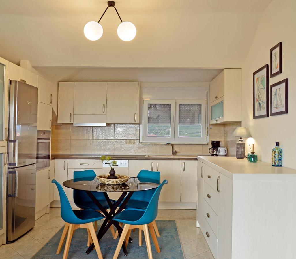 Joya Ofrynio Stylish Suites Ofrínion 外观 照片