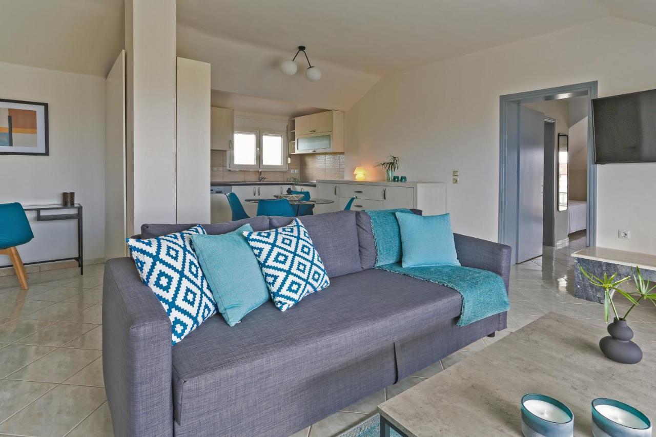 Joya Ofrynio Stylish Suites Ofrínion 外观 照片