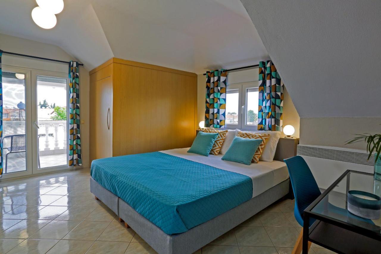 Joya Ofrynio Stylish Suites Ofrínion 外观 照片